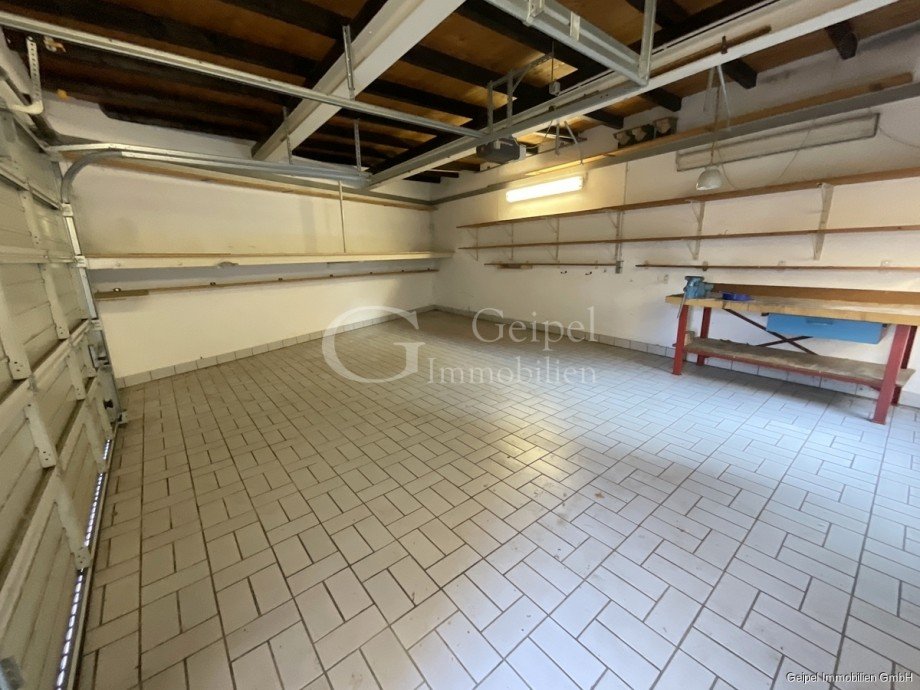 Gro�e Garage Einfamilienhaus Alfeld (Leine) / Limmer