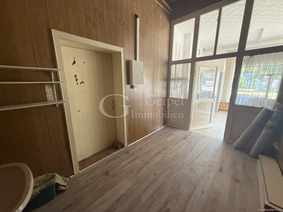 Teek�che Foto 2 Ladenlokal Alfeld
