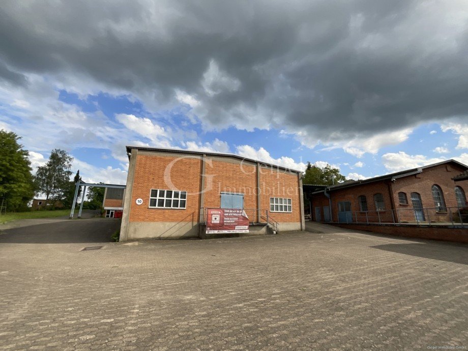 Halle Front Halle Alfeld
