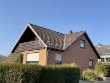 Ansicht �ber Eck geipel.de - VERKAUFT 1-2 Familienhaus