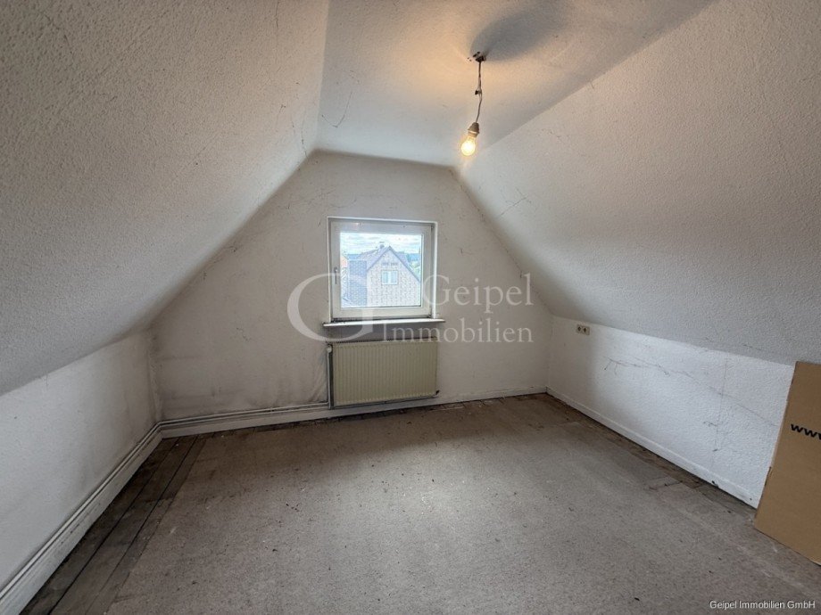 Spitzboden Doppelhaush�lfte Alfeld (Leine)