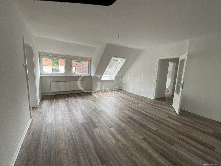 Wohnzimmer Bild 3 Dachgeschosswohnung Alfeld