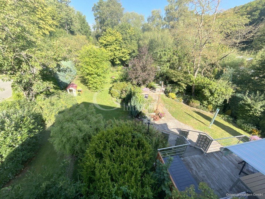 DG - Blick in den Garten Zweifamilienhaus Duingen