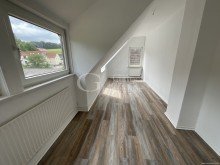 Zimmer geipel.de -  gem�tliche Dachgeschosswohnung in Langenholzen