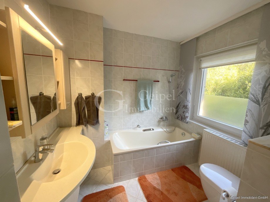 EG - Bad Zweifamilienhaus Duingen
