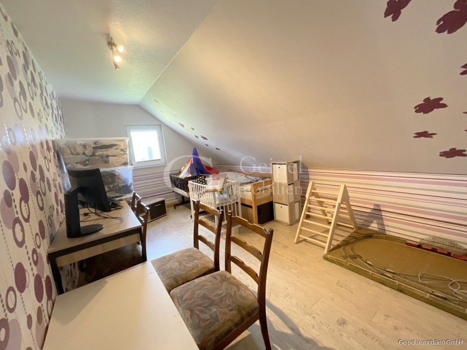 Zimmer im Dachgeschoss Einfamilienhaus Alfeld (Leine) - Imsen
