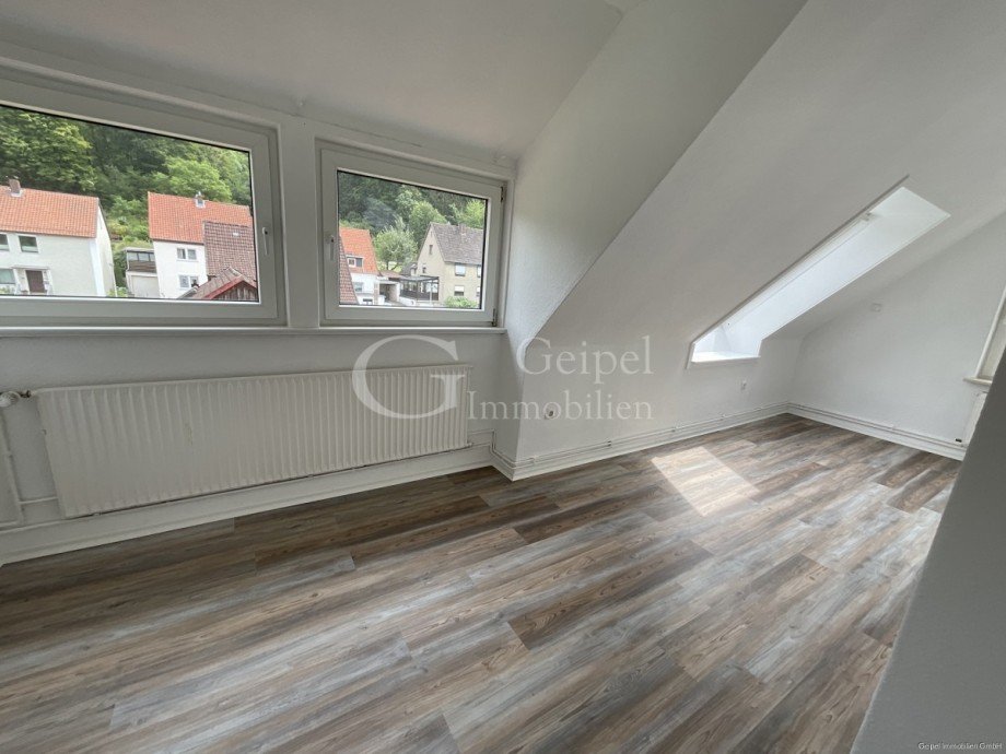 Wohnzimmer Bild 2 Dachgeschosswohnung Alfeld