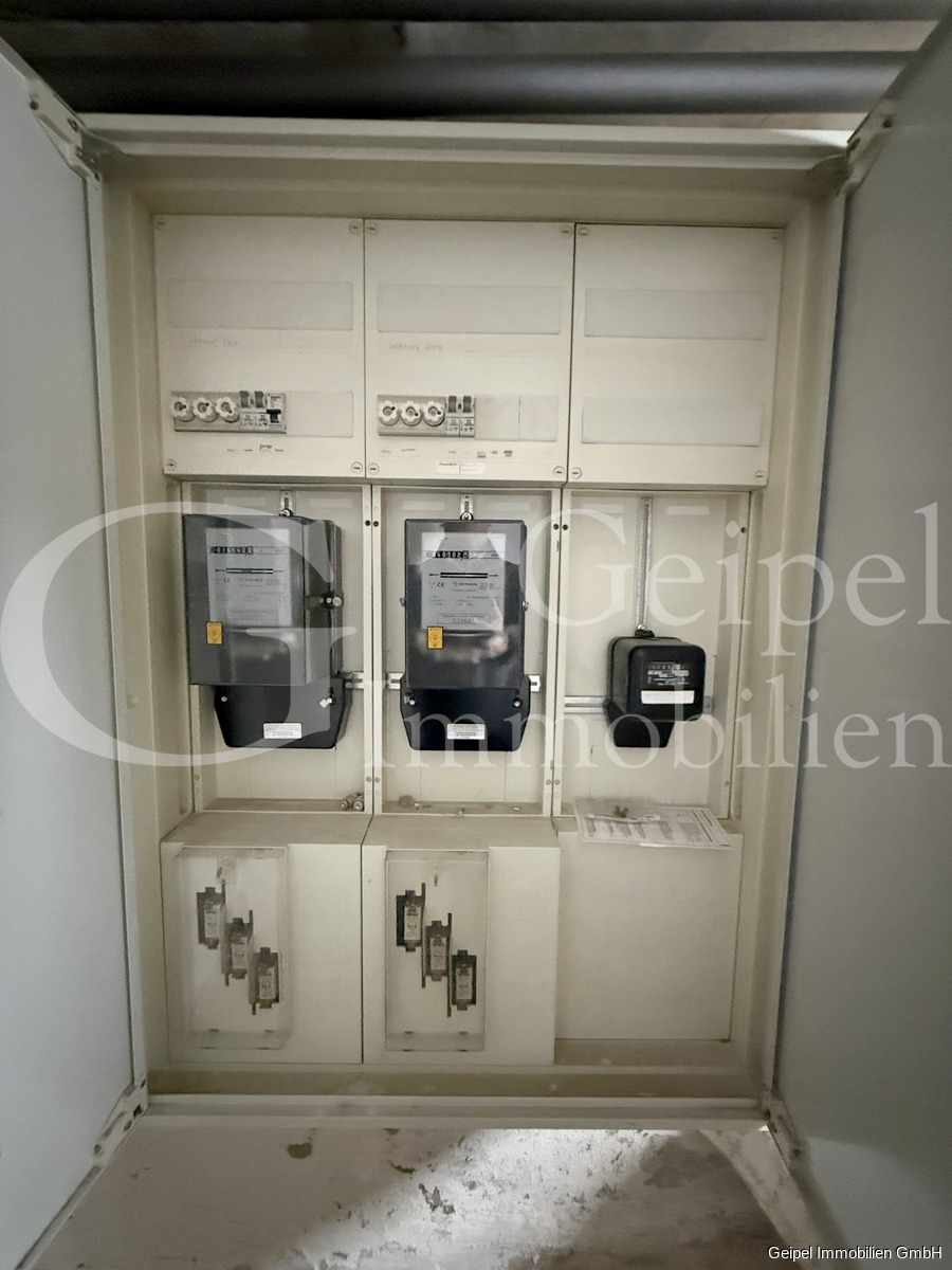 KG - Stromz�hler Zweifamilienhaus Alfeld