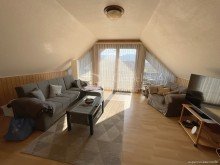 Wohnzimmer im Dachgeschoss geipel.de - VERKAUFT 1-2 Familienhaus